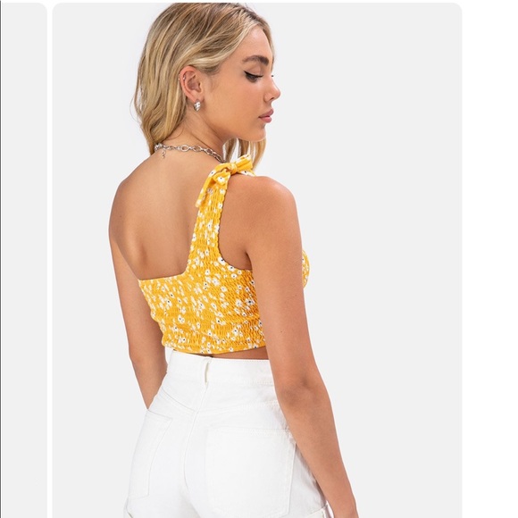 NWOT Adika Mckinley Shirred Top - Picture 2 of 4